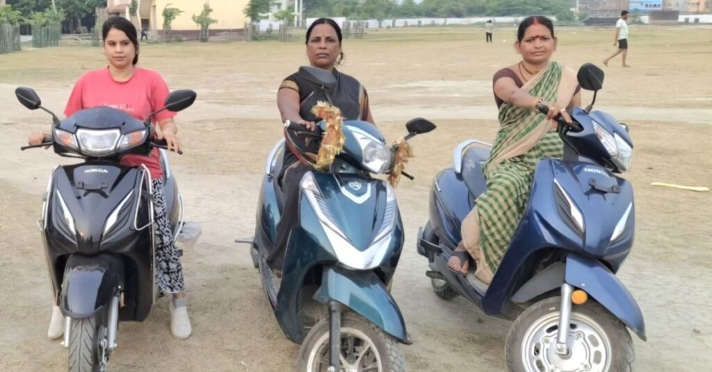 Competition for women to learn biking in Siwan