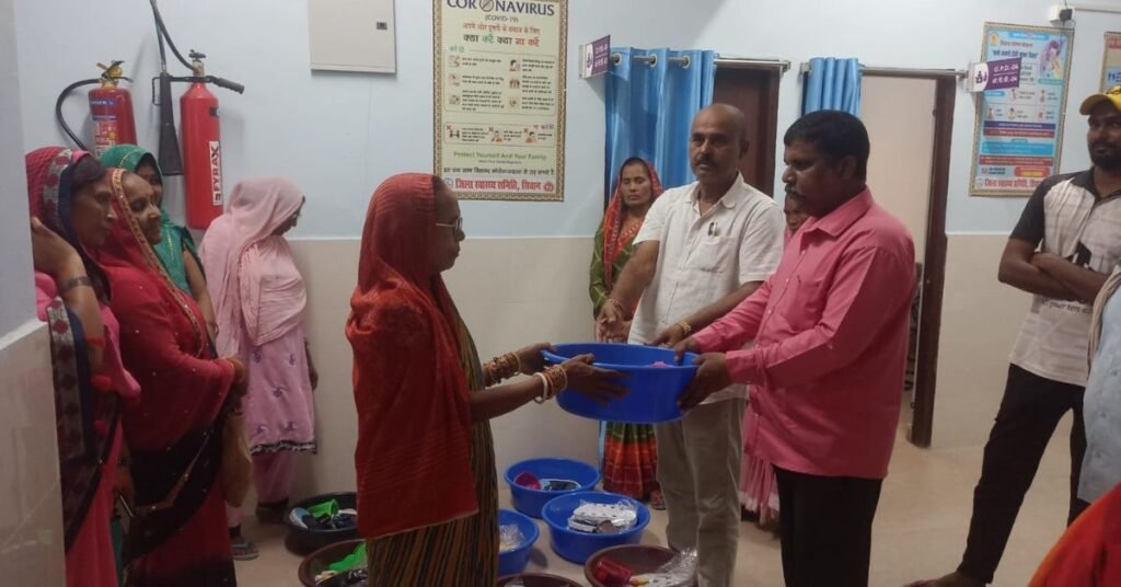 Filariasis eradication campaign in siwan