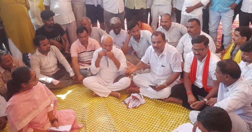 Nautan block protest in siwan